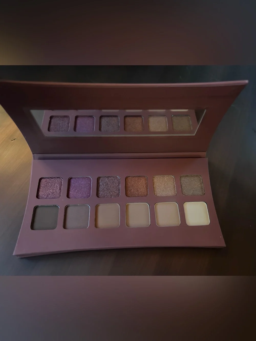 ILLAMASQUA UNVEILED ARTISTRY EYESHADOW PALETTE